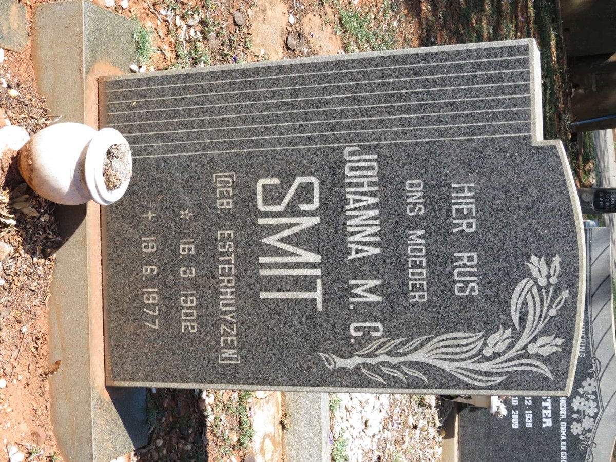 SMIT Johanna M.C. nee ESTERHUYZEN 1902-1977