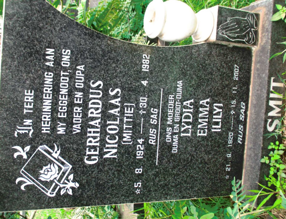SMIT Gerhardus Nicolaas 1924-1982 &amp; Lydia Emma 1920-2007