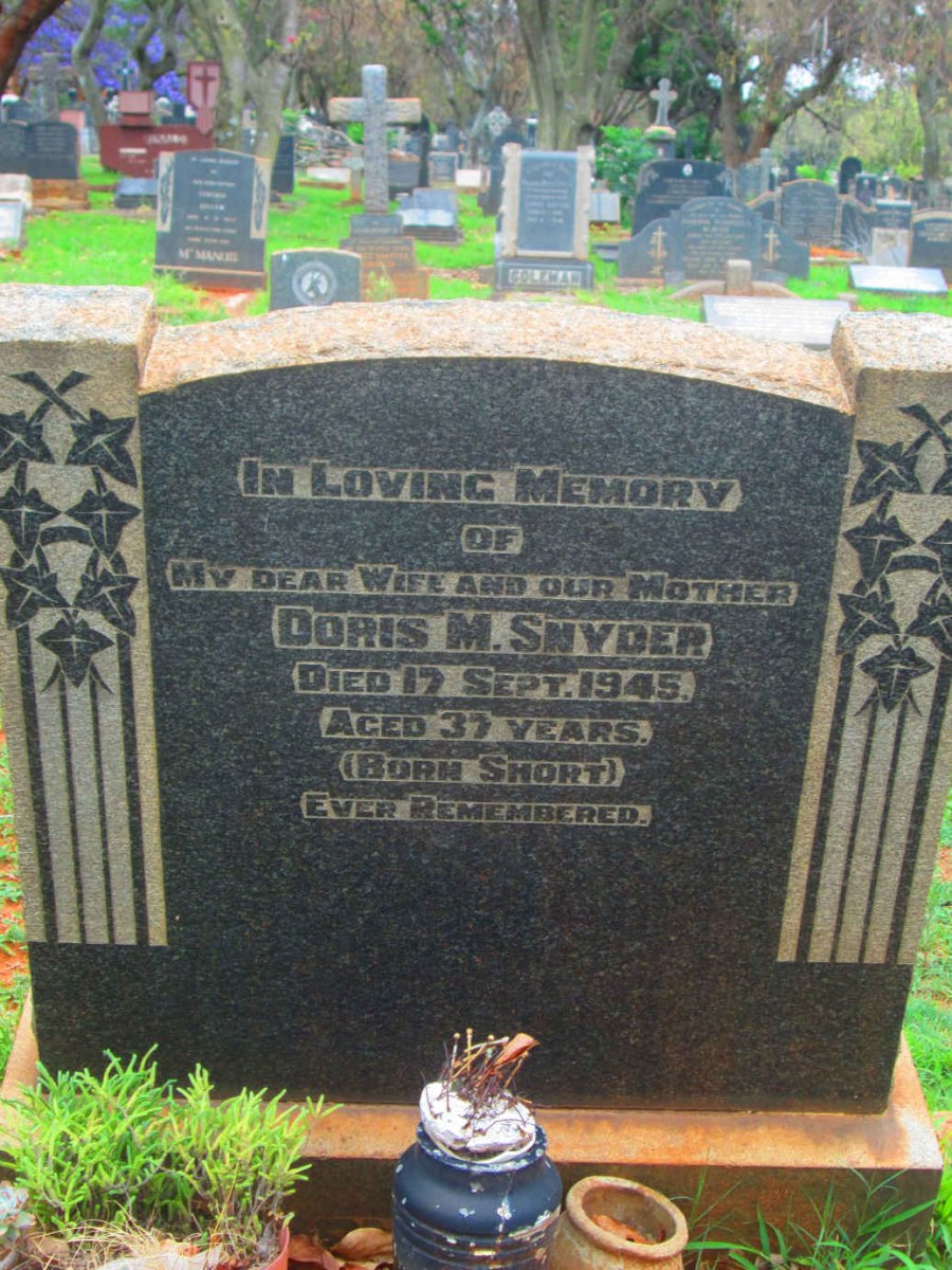 SNYDER Doris M. nee SHORT -1945