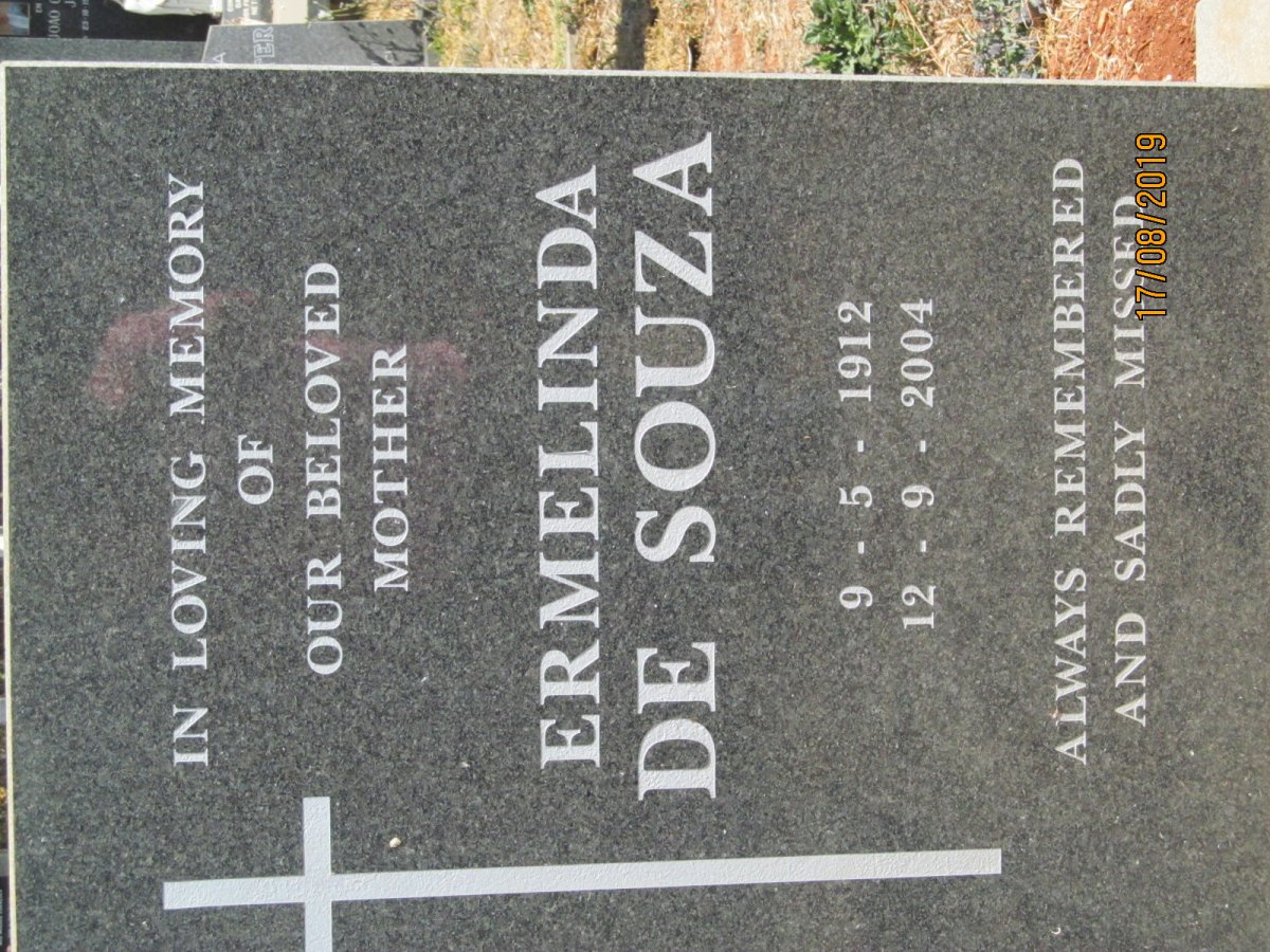 SOUZA Ermelinda, de 1912-2004