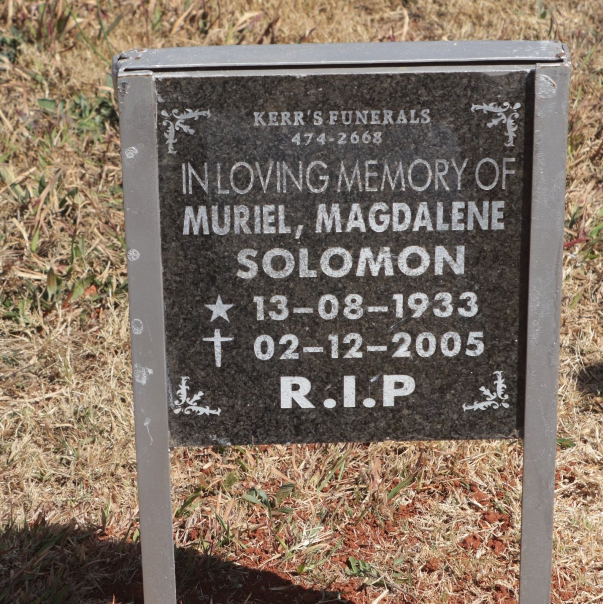 SOLOMON Muriel Magdalene 1933-2005