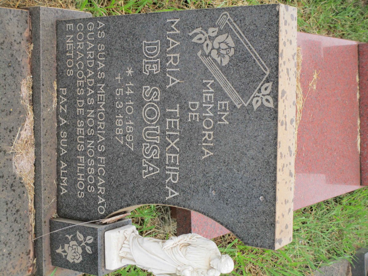 SOUSA Maria Teixeira, de 1897-1987