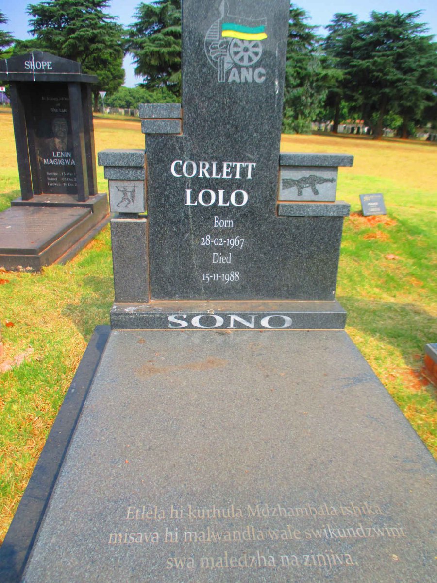 SONO Corlett Lolo 1967-1988