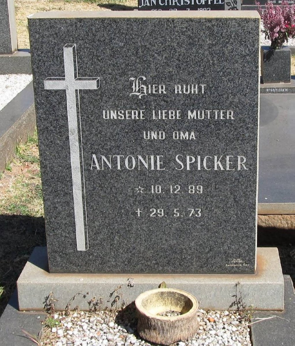 SPICKER Antonie 1889-1973