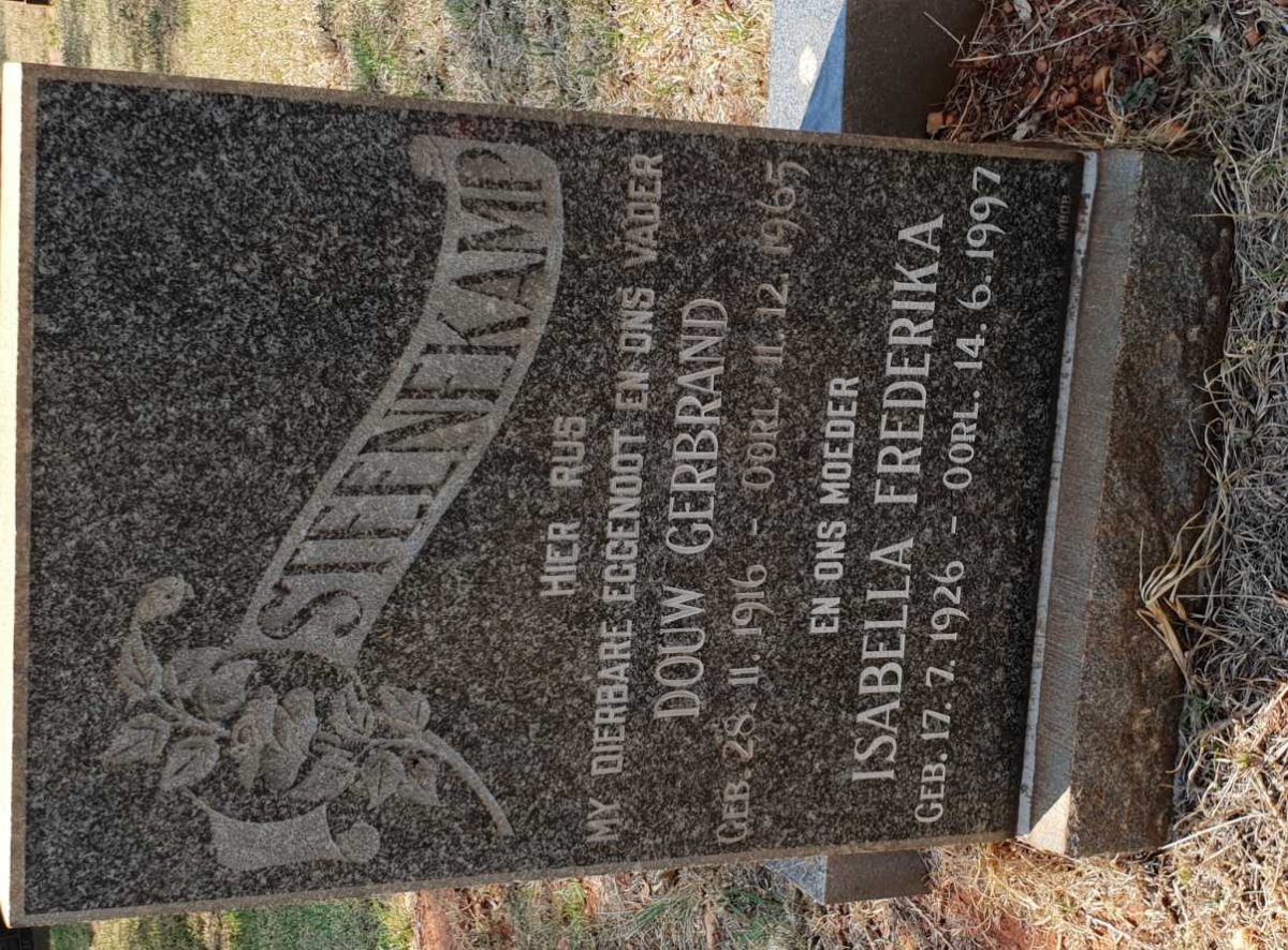 STEENEKAMP Douw Gerbrand 1916-1965 &amp; Isabella Frederika 1926-1997