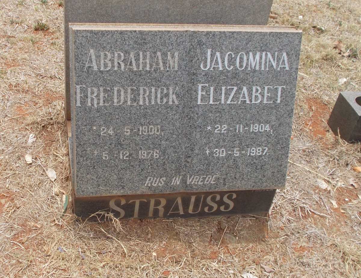 STRAUSS Abraham Frederick 1900-1976 &amp; Jacomina Elizabet 1904-1987