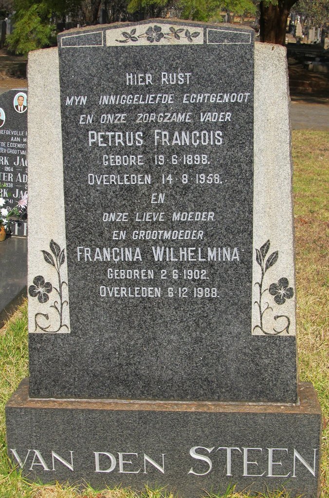 STEEN Petrus Francois, van den 1898-1958 &amp; Francina Wilhelmina 1902-1988