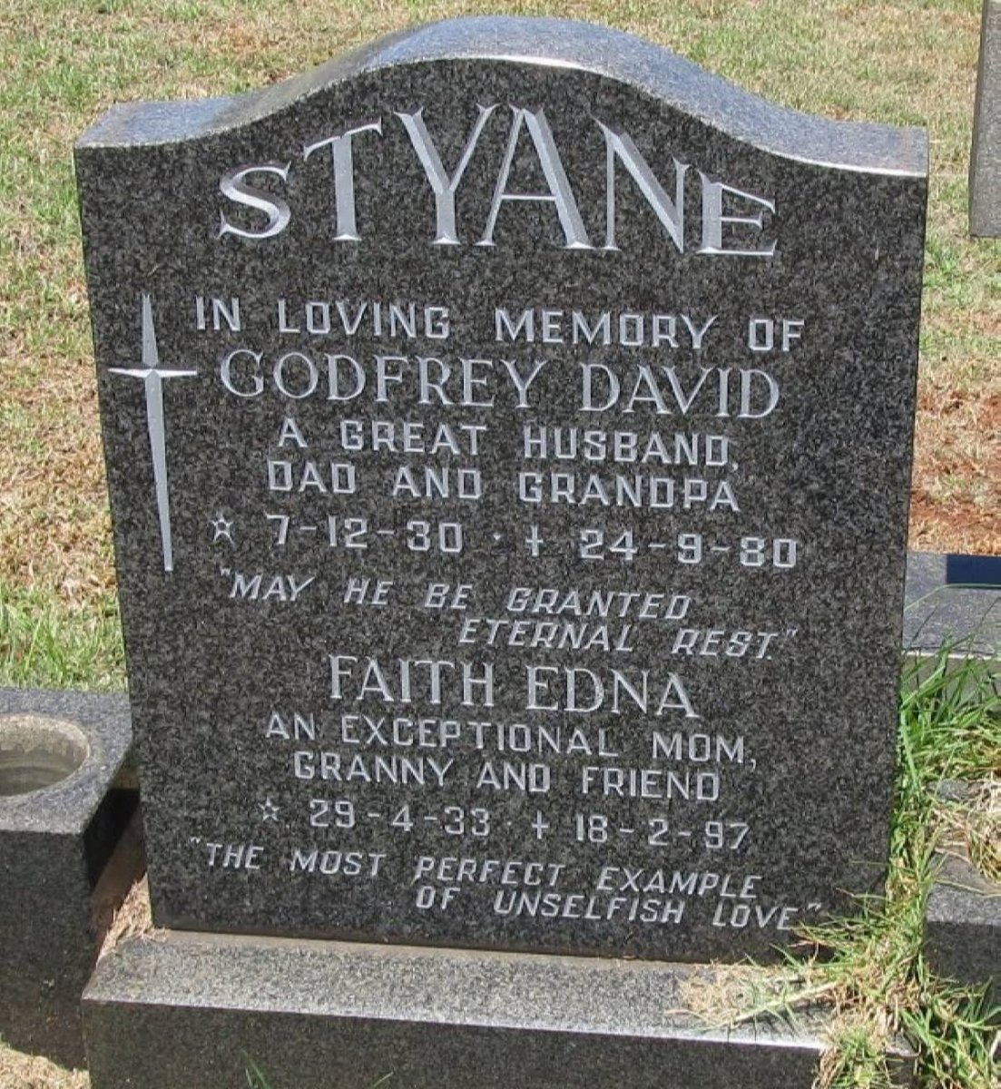 STYANE Godfrey David 1930-1980 &amp; Faith Edna 1933-1997