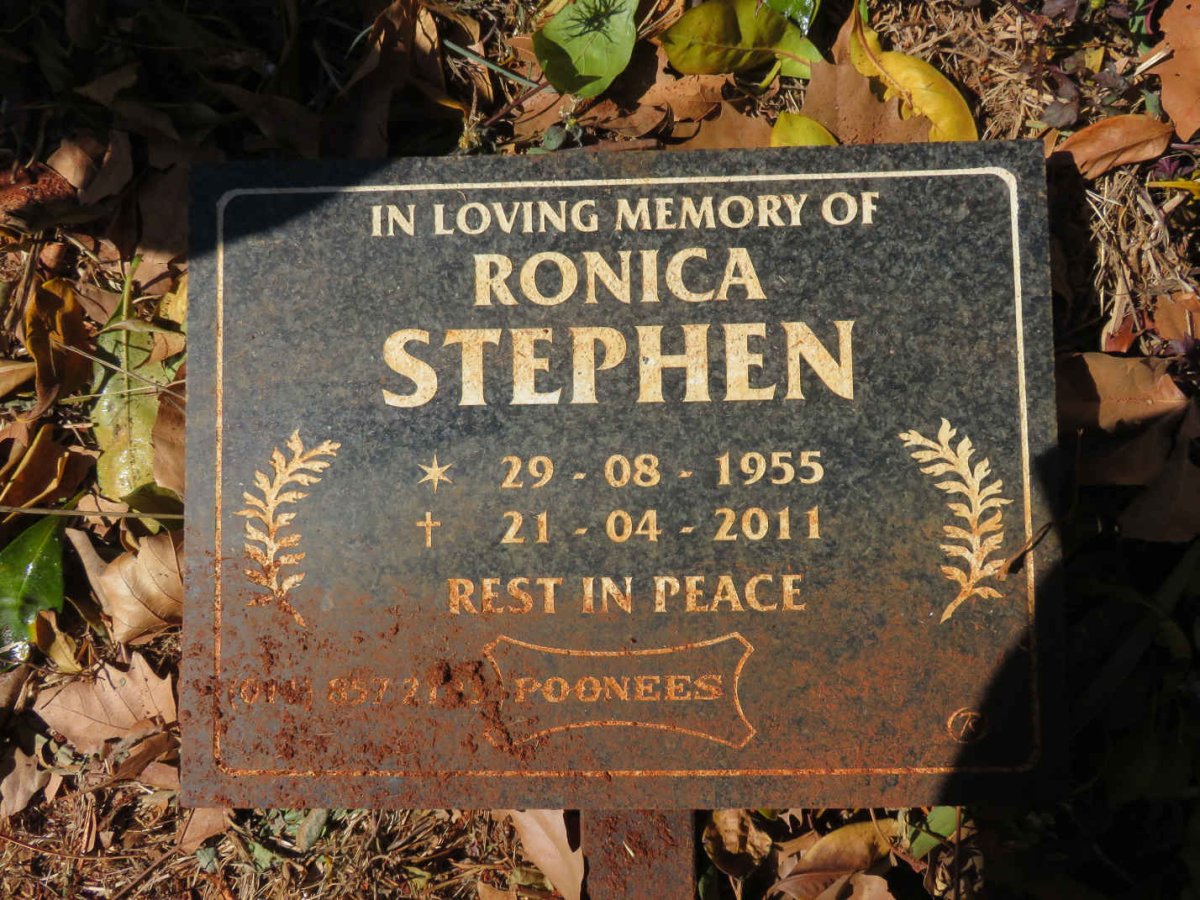 STEPHEN Ronica 1955-2011