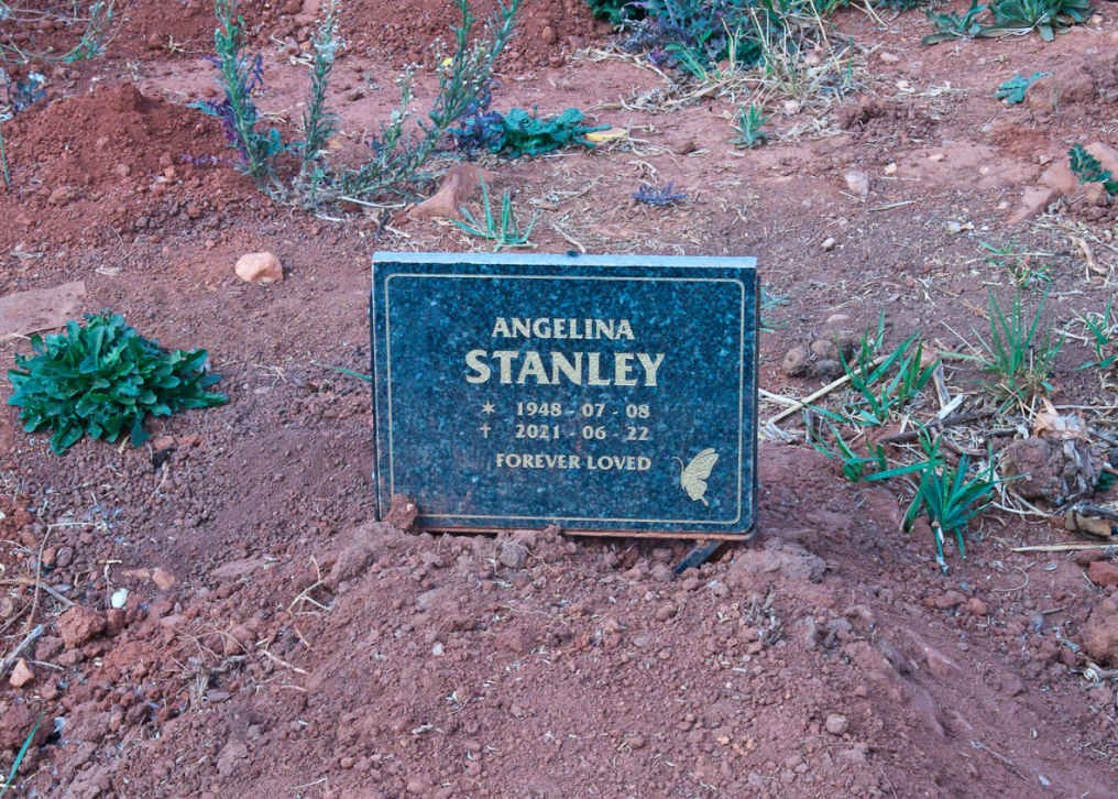 STANLEY Angelina 1948-2021