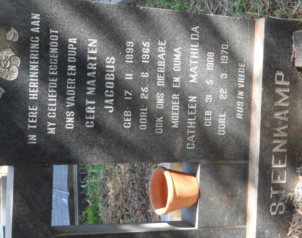 STEENKAMP Gert Maarten Jacobus 1899-1965 &amp; Cathleen Mathilda 1908-1970