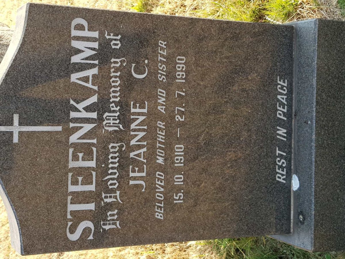 STEENKAMP Jeanne C. 1910-1990