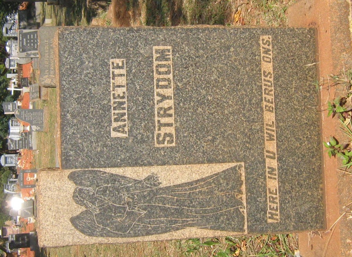 STRYDOM Annette
