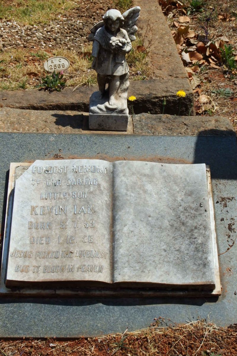 SUSSENS Kevin Ian 1953-1956
