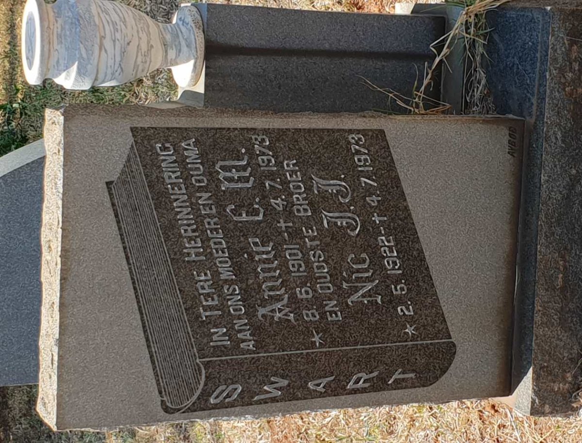 SWART Annie E.M. 1901-1973 :: SWART Nic J.J. 1922-1973