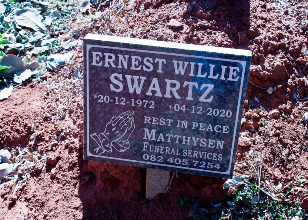 SWARTZ Ernest Willie 1972-2020