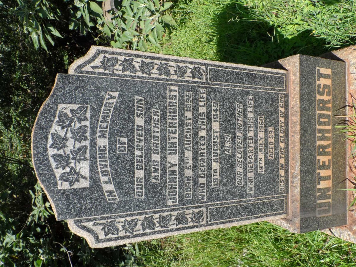 UNTERHORST Johnny 1896-1949 &amp; ? -1960