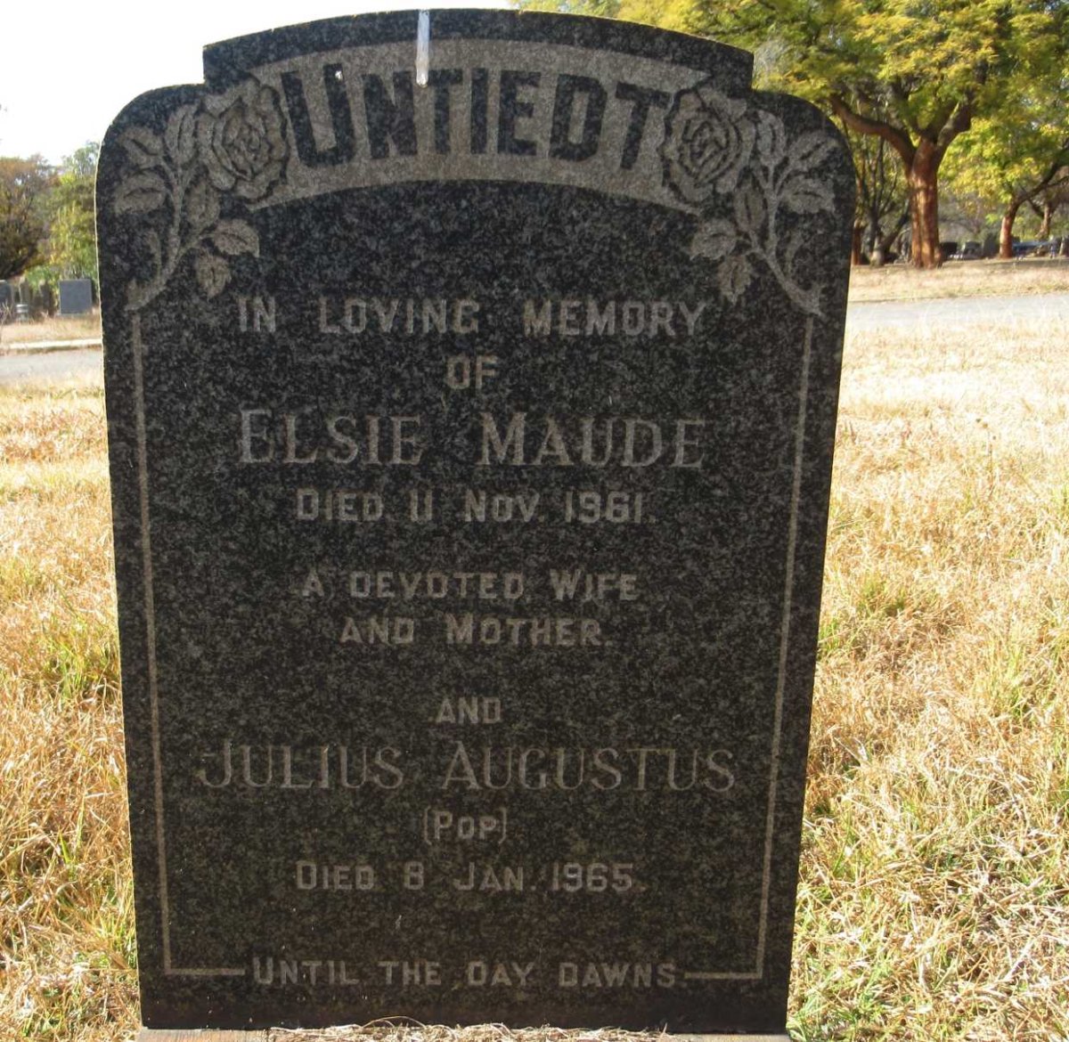 UNTIEDT Julius Augustus -1965 &amp; Elsie Maude -1961