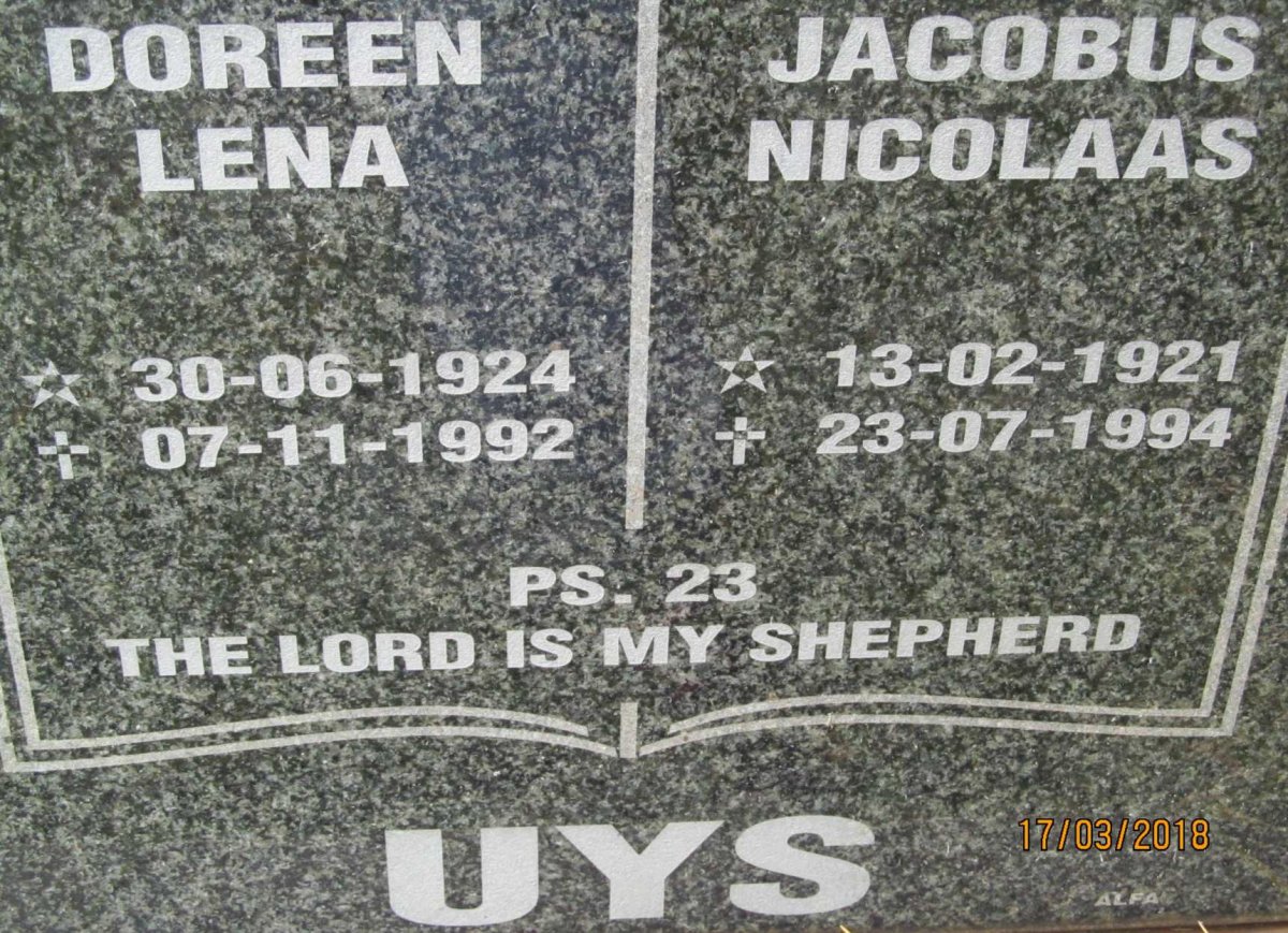 UYS Jacobus Nicolaas 1921-1994 &amp; Doreen Lena 1924-1992