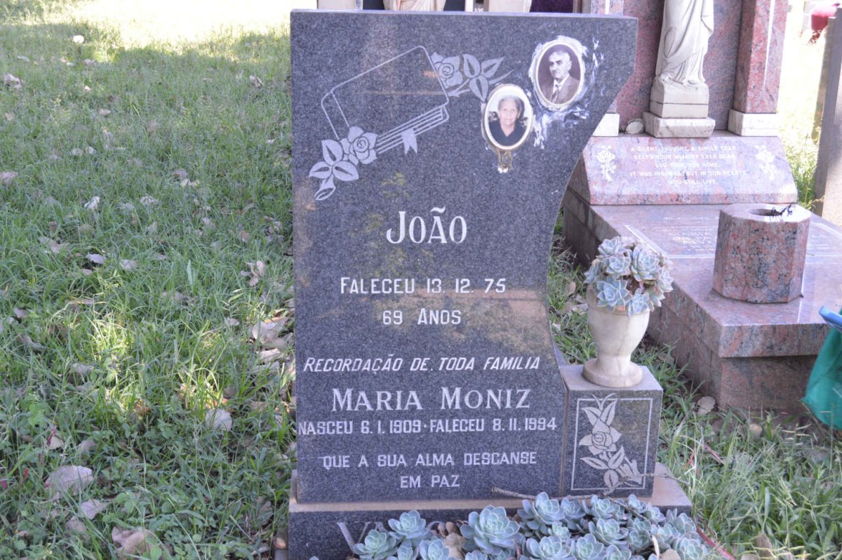 VA? Joao -1975 &amp; Maria Moniz 1909-1994