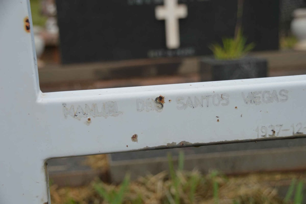 VEGAS Manuel dos Santos 1937-2002