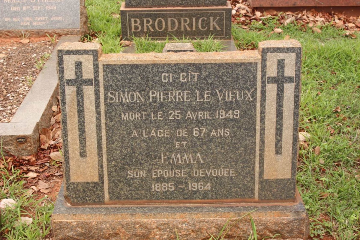 VIEUX Simon Pierre -1949 &amp; Emma 1885-1964