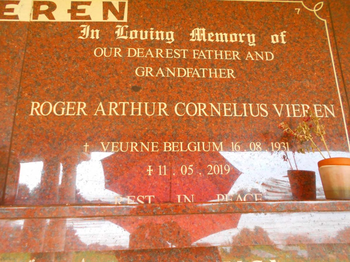 VIEREN Roger Arthur Cornelius 1931-2019 &amp; Huguette Monique Andrée Marie Louise HOLLEVOET 1935-1995