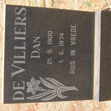 VILLIERS Dan, de 1900-1974
