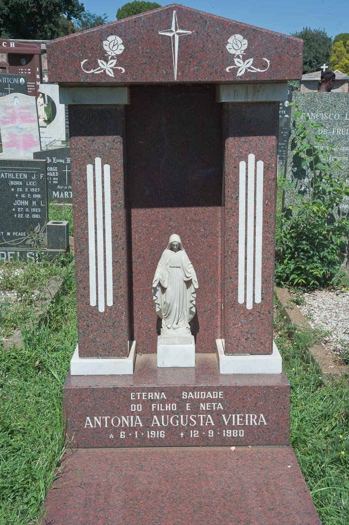 VIEIRA Antonia Augusta 1916-1980