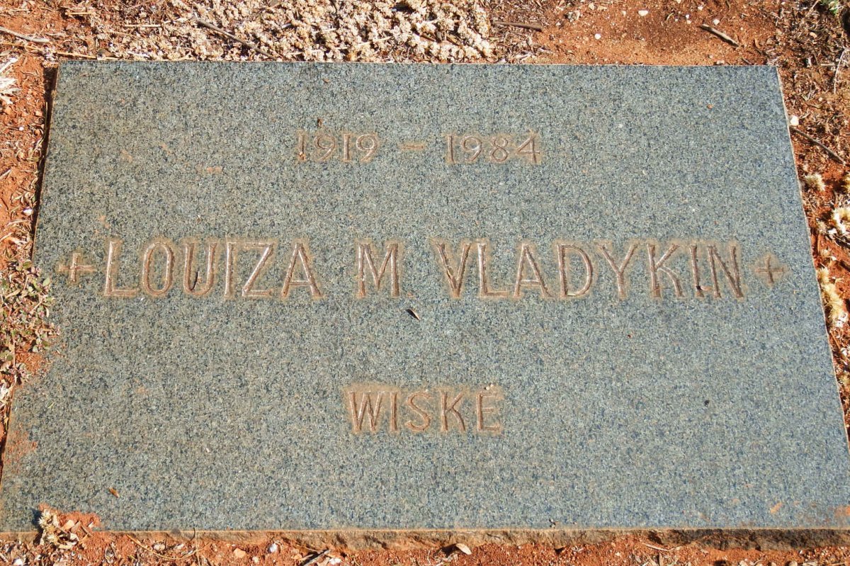 VLADYKIN Louiza M. 1919-1984