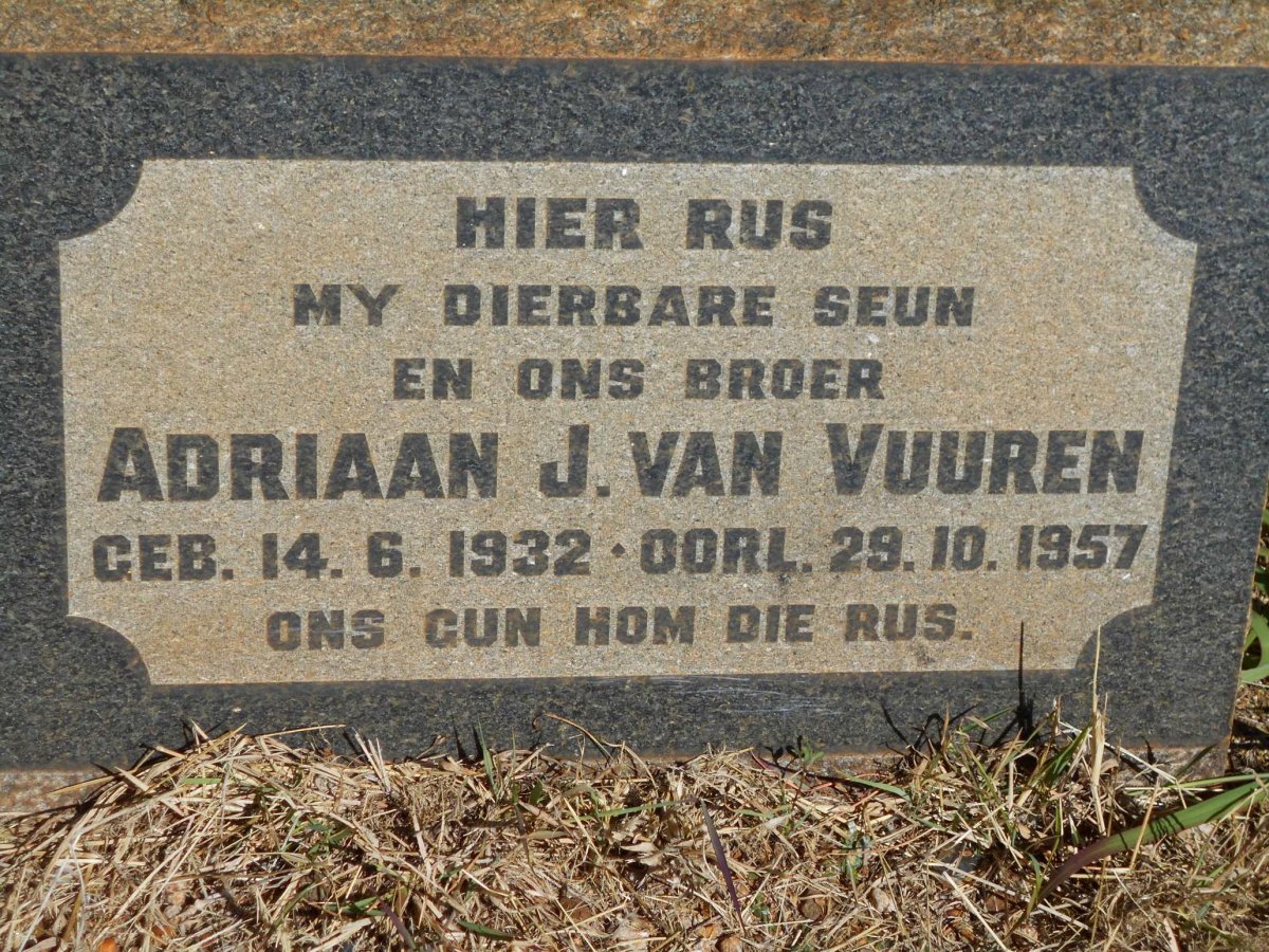 VUUREN Adriaan J., van 1932-1957