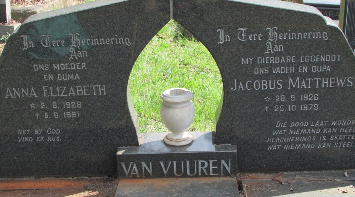 VUUREN Jacobus Matthews, van 1926-1979 &amp; Anna Elizabeth 1928-1991