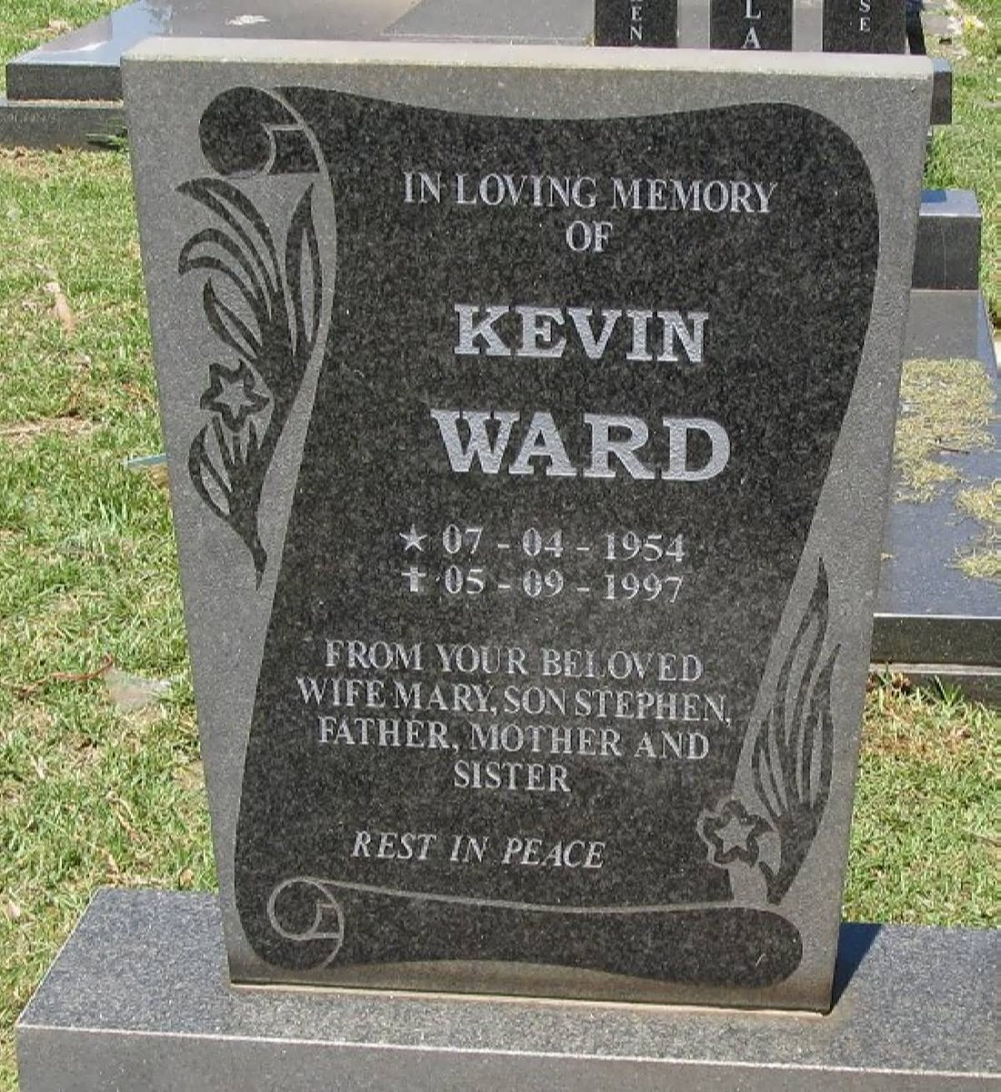 WARD Kevin 1954-1997