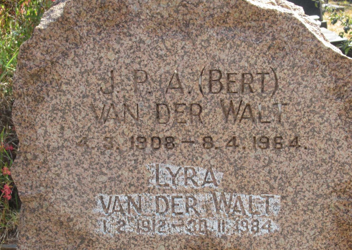 WALT J.P.A., van der 1908-1964 &amp; Lyra 1912-1984