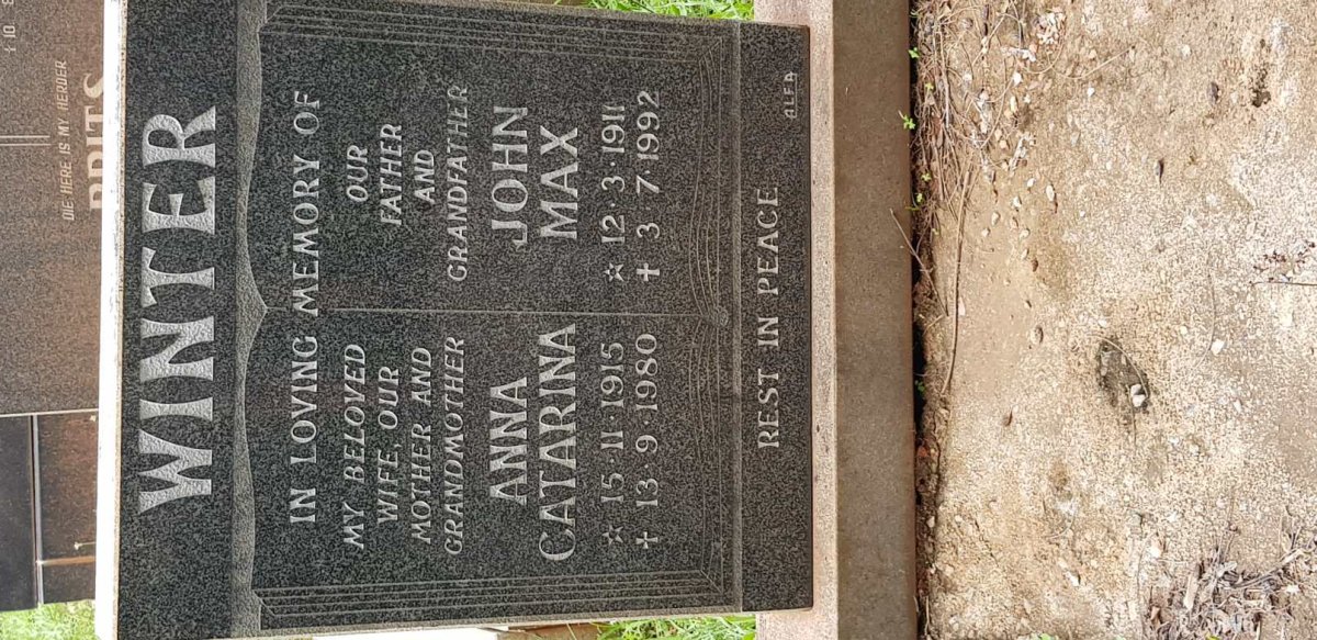 WINTER John Max 1911-1992 &amp; Anna Catharina 1915-1980