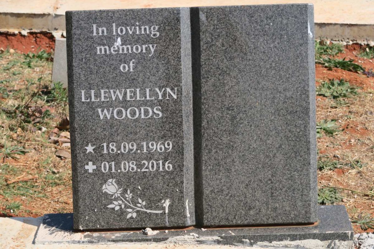 WOODS Llewellyn 1969-2016