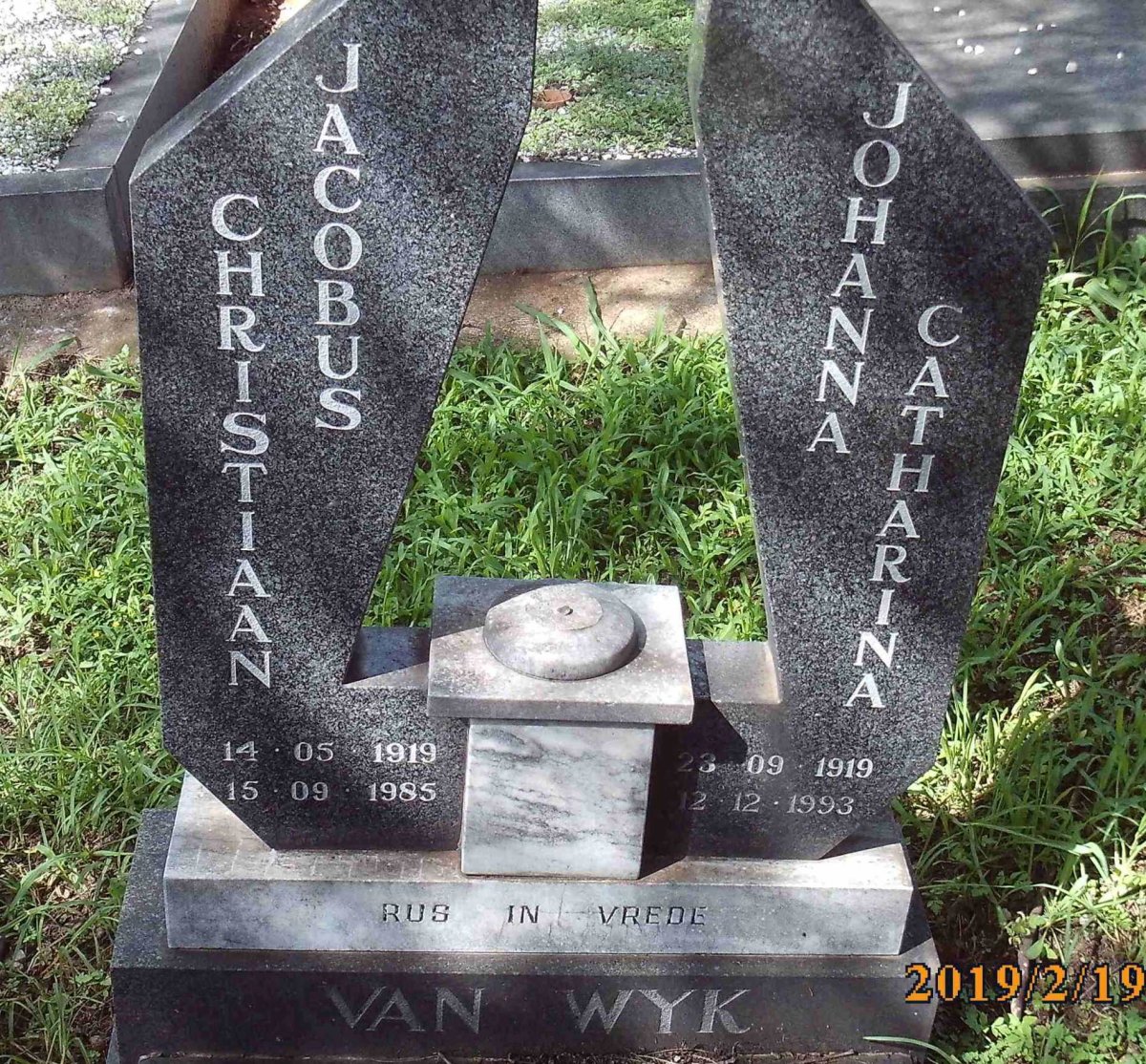 WYK Christiaan Jacobus, van 1919-1985 &amp; Johanna Catharina 1919-1993