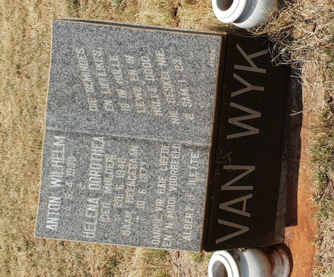 WYK Anton Wilhelm, van 1939- &amp; Helena Dorothea MULDER 1940-1977