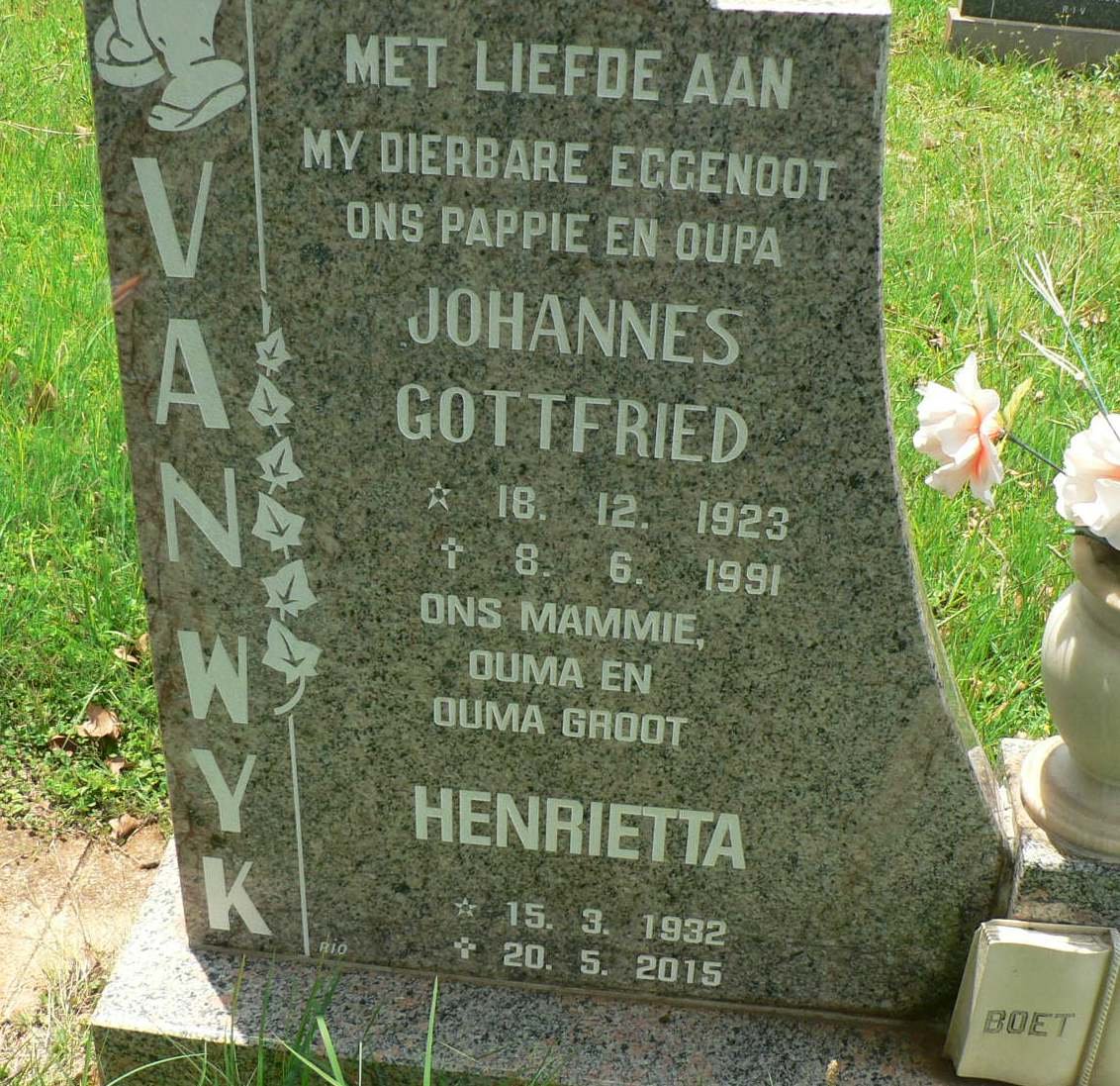 WYK Johannes Gottfried, van 1923-1991 &amp; Henrietta 1932-2015
