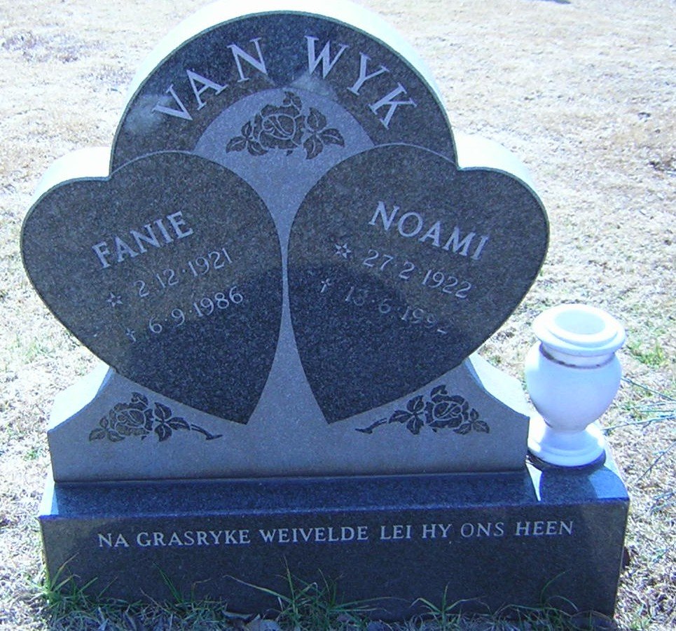 WYK Fanie, van 1921-1986 &amp; Naomi 1922-1992