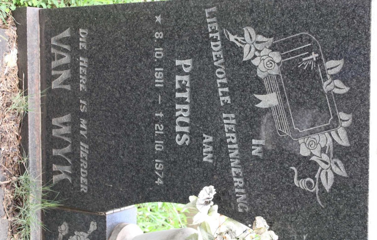 WYK Petrus, van 1911-1974