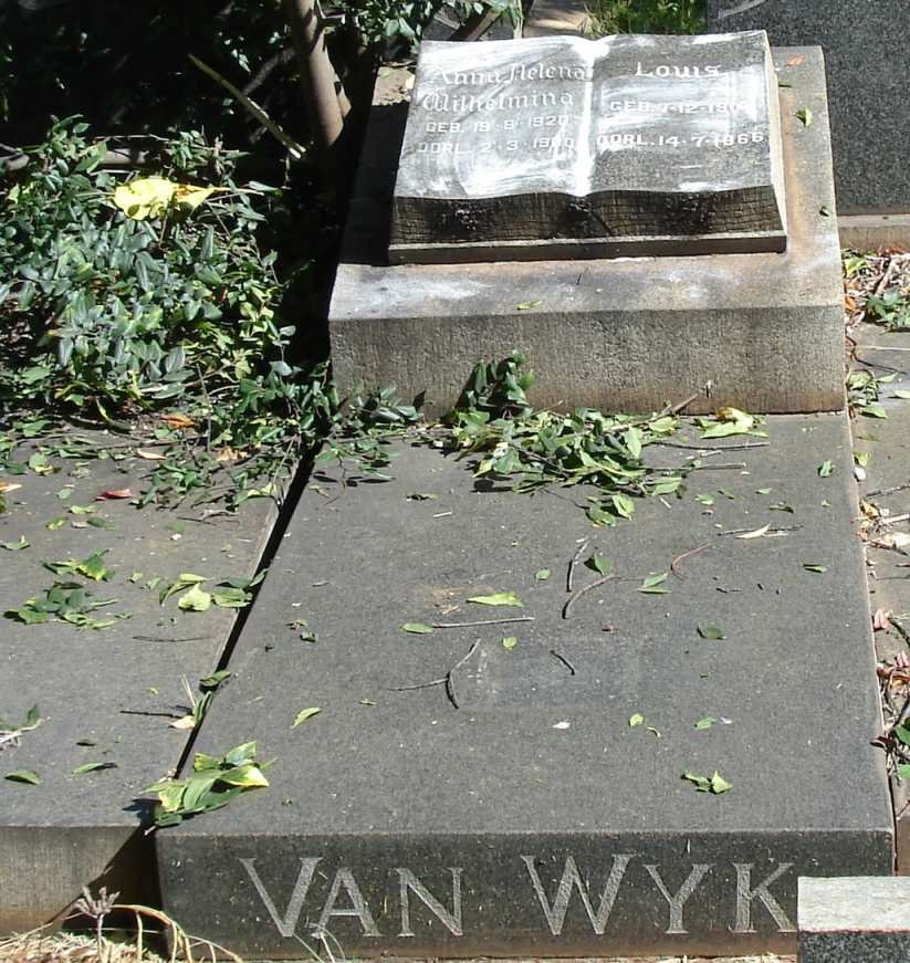 WYK Louis, van 1914-1966 &amp; Anna Helena Wilhelmina 1920-1980