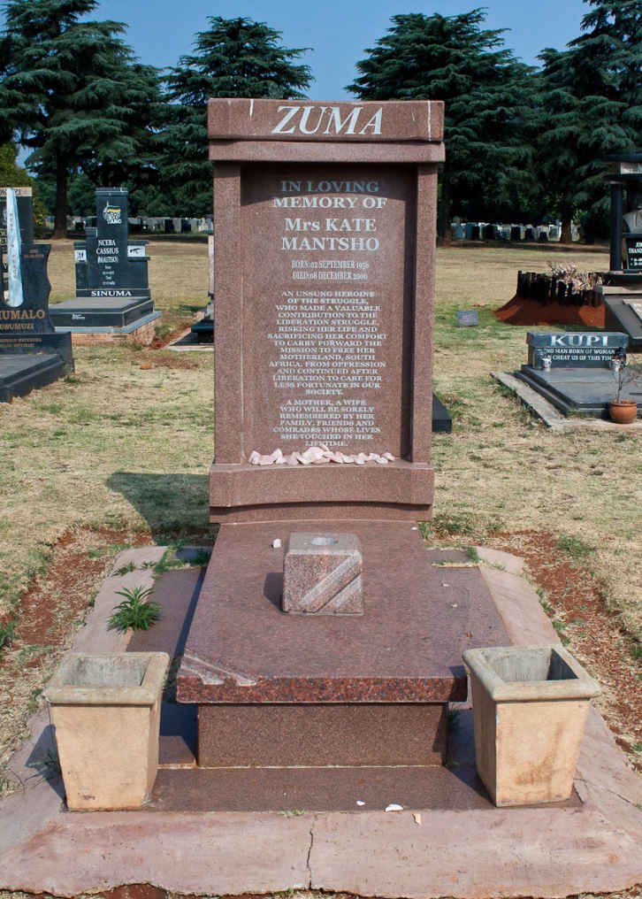 ZUMA Kate Mantsho 1984-2000
