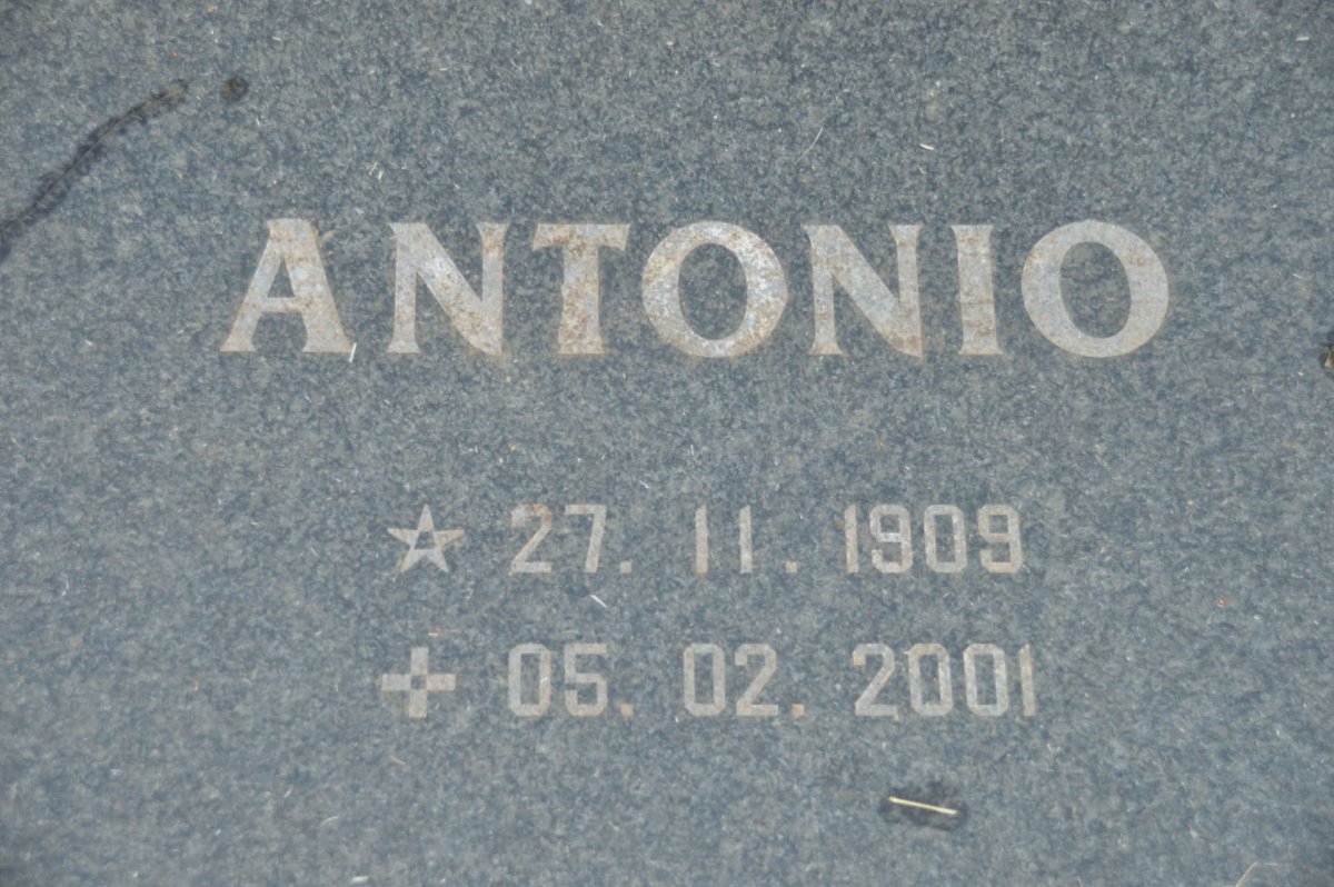 ZANETTI Antonio 1909-2001 &amp; Matilda 1917-1993