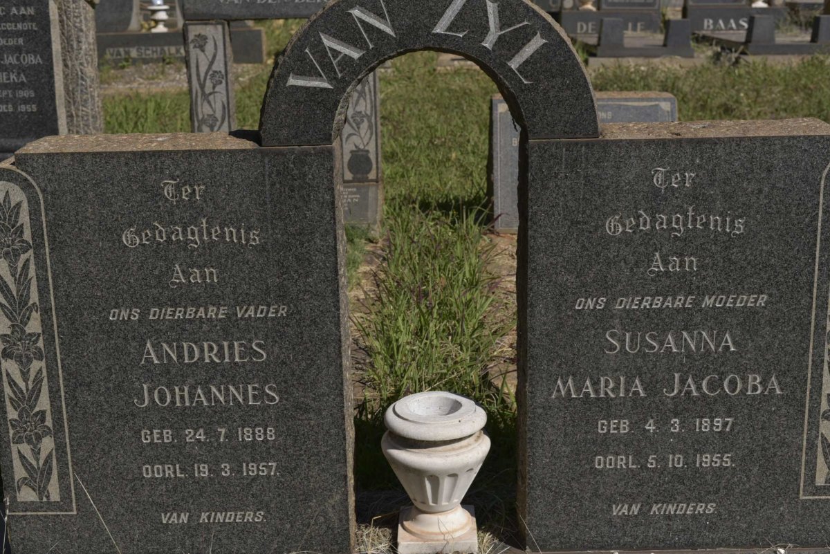 ZYL Andries Johannes, van 1888-1957 &amp; Susanna Maria Jacoba 1897-1955