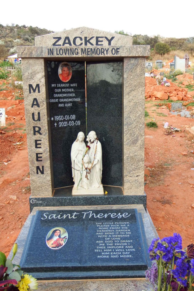 ZACKEY Maureen 1950-2021