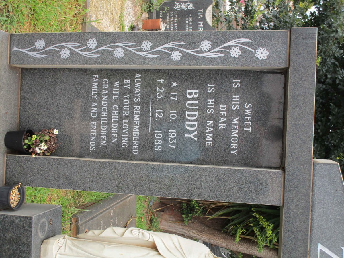 ZAKI Buddy 1937-1988 &amp; Theresa 1942-2014