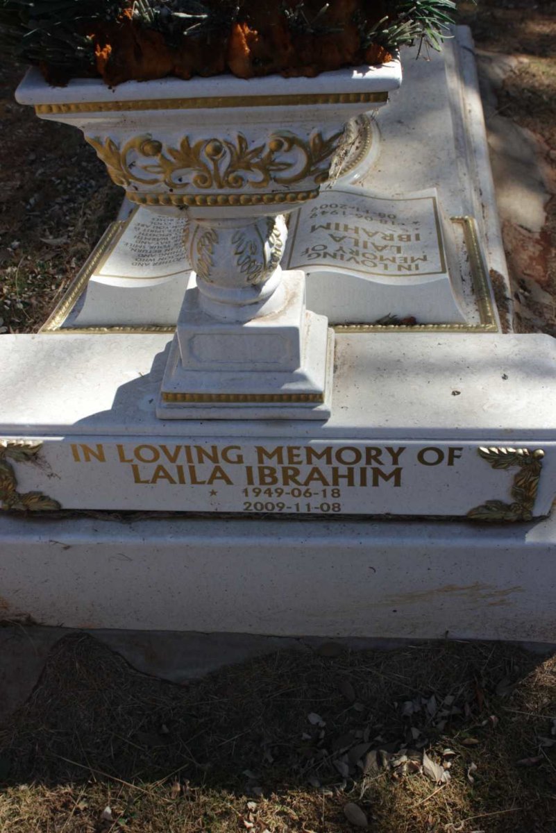 IBRAHIM Laila 1949-2009