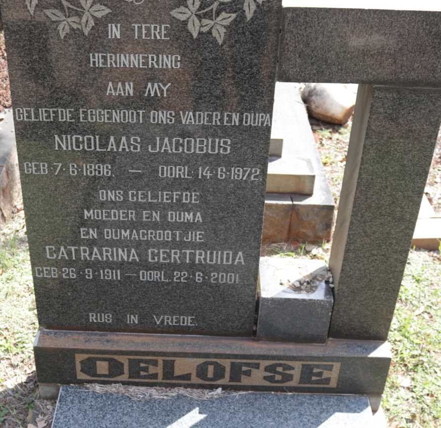 OELOFSE Nicolaas Jacobus 1896-1972 &amp; Catrarina Gertruida 1911-2001