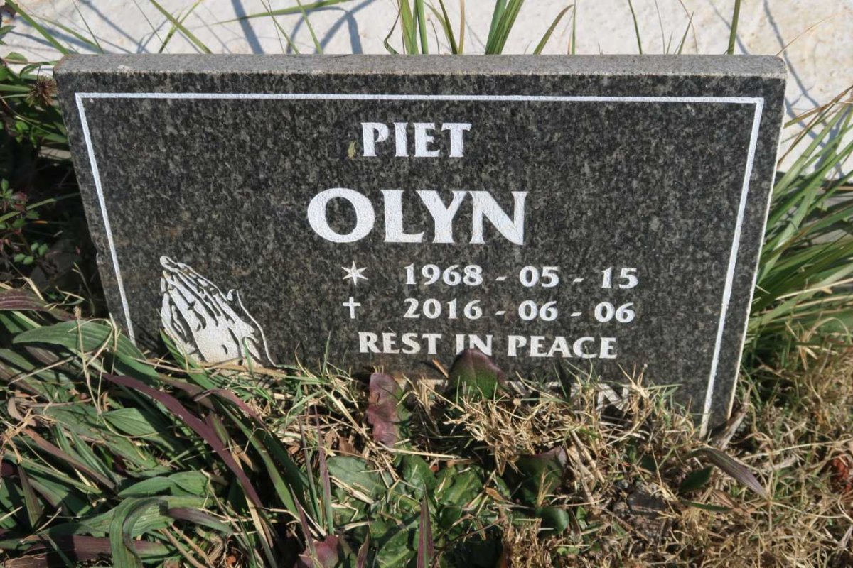 OLYN Piet 1968-2016